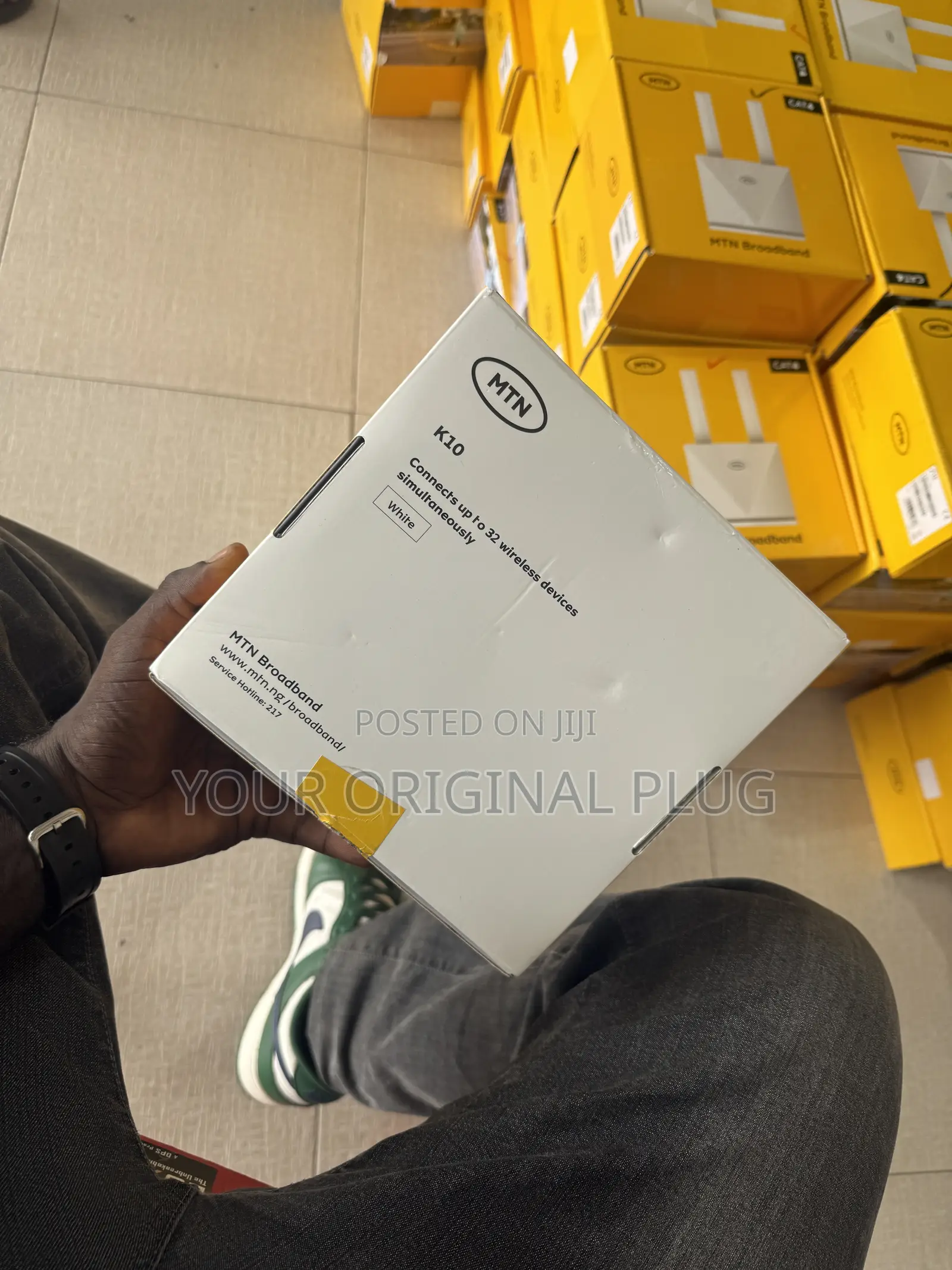 MTN Universal Broadband 4g Router, + Backup Battery