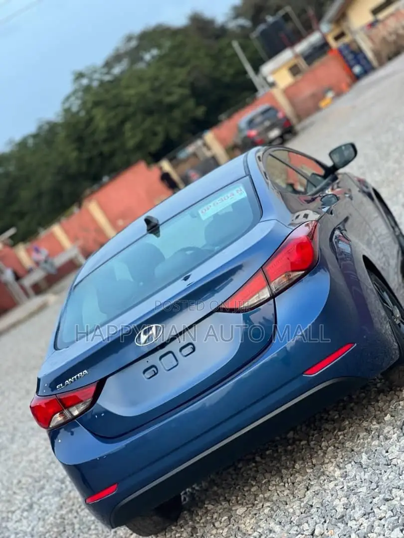 Hyundai Elantra SE 4dr Sedan (1.8L 4cyl 6A) 2015 Blue