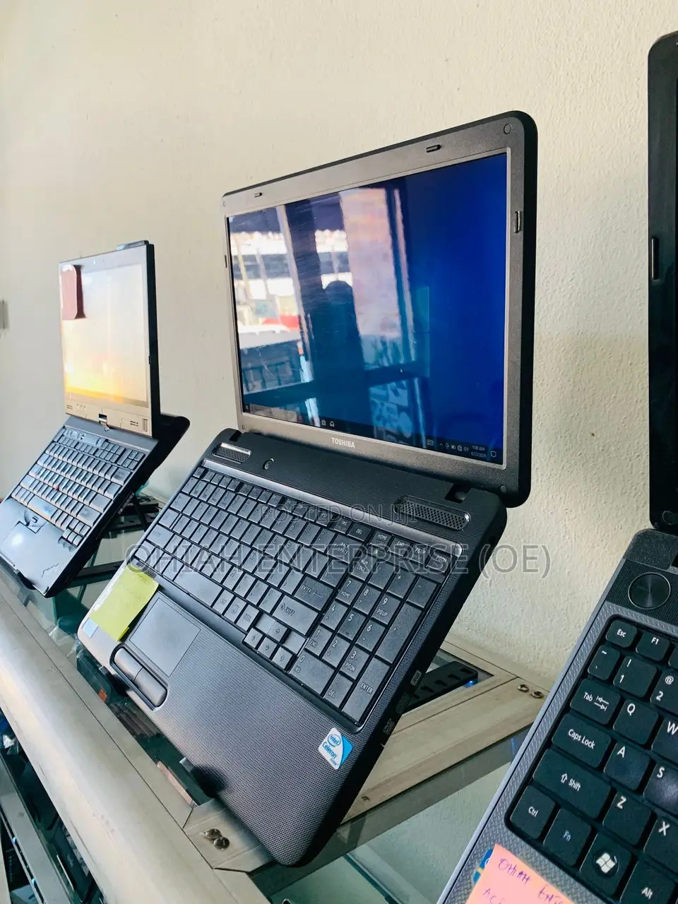 Laptop Toshiba Satellite C655 3GB Intel Celeron HDD 160GB