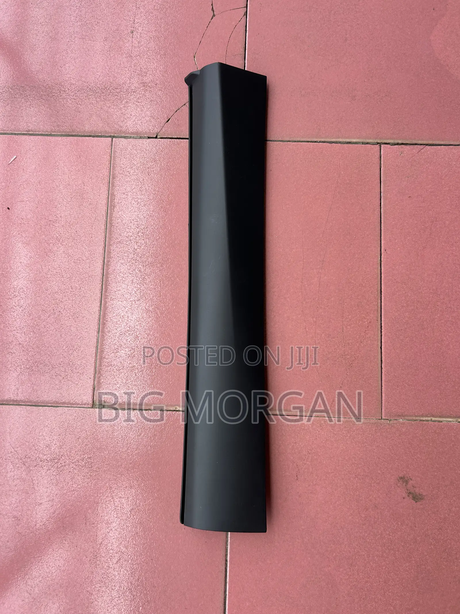 Mitsubishi Outlander 2023 2024 2025 Back Door Molding