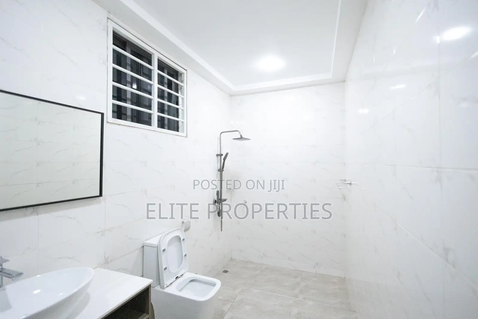 3bdrm House in Community 25 Vra for rent