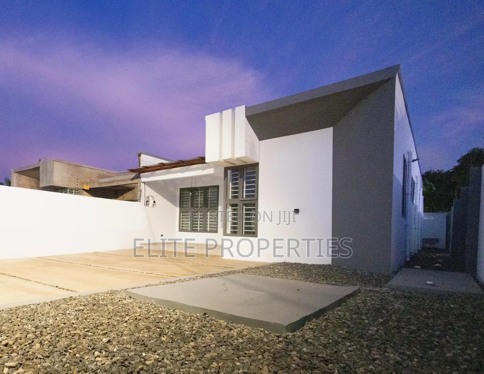 3bdrm House in Community 25 Vra for rent