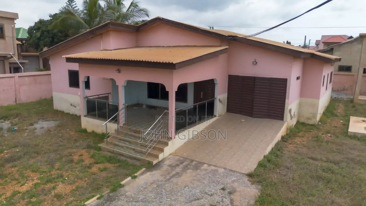 3bdrm House in Baatsona Total for sale