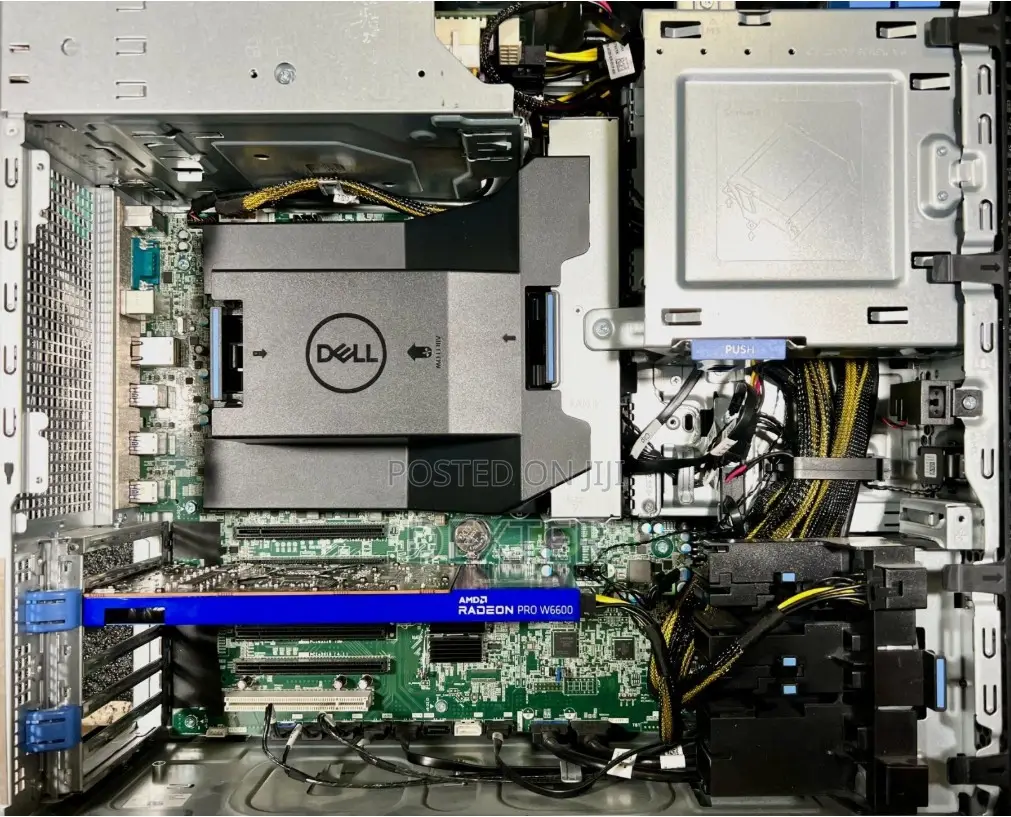 Desktop Computer Dell Precision 5820 64GB Intel Xeon SSD 2T
