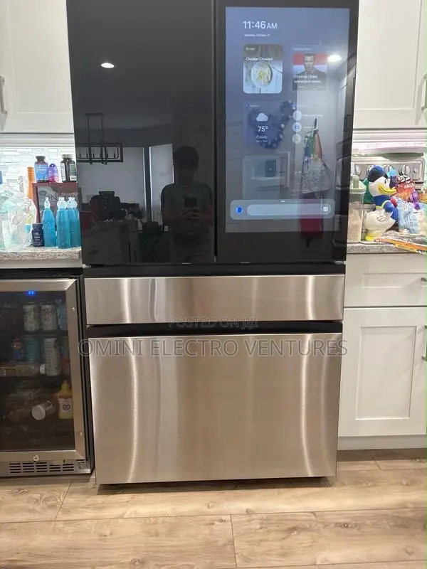 Exclusive Samsung Ai Smart Family Hub Refrigerator
