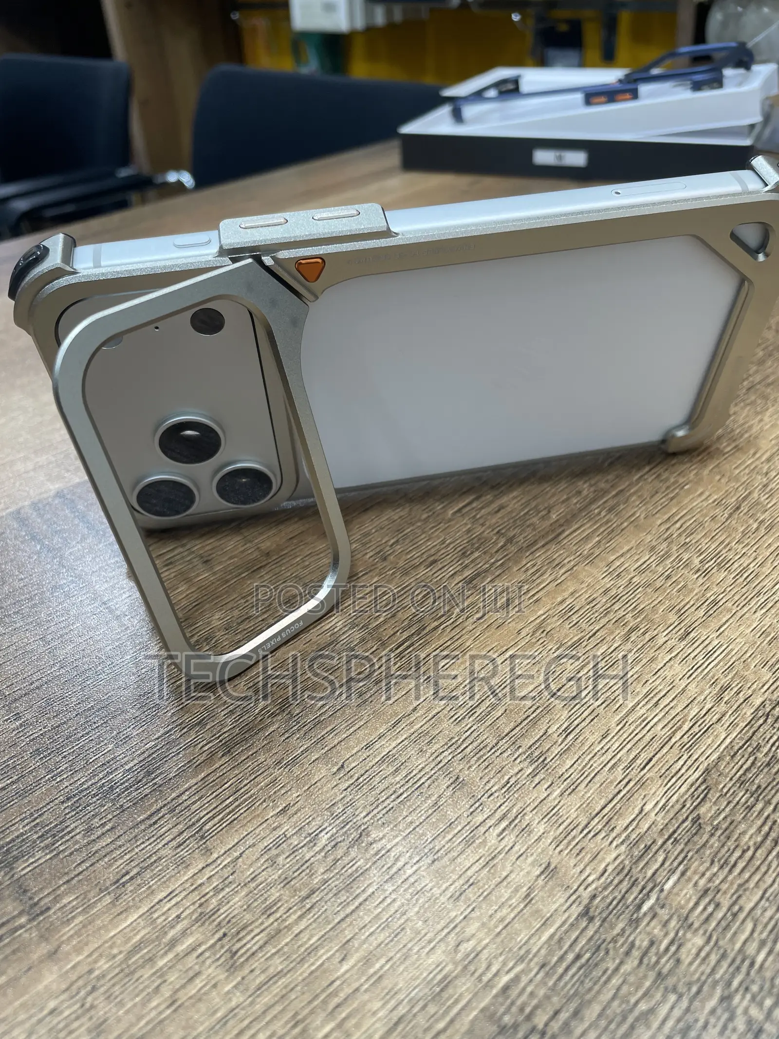 Luxury Frameless Metal Bumper Case – iPhone (All Models Available)