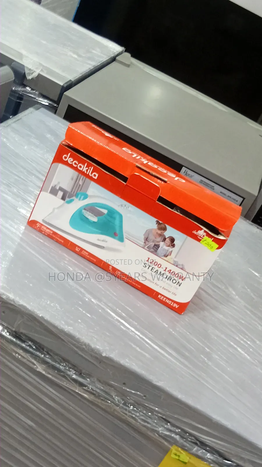 Your Clothes Deserve the Best – Choose Decakila Steam Iron