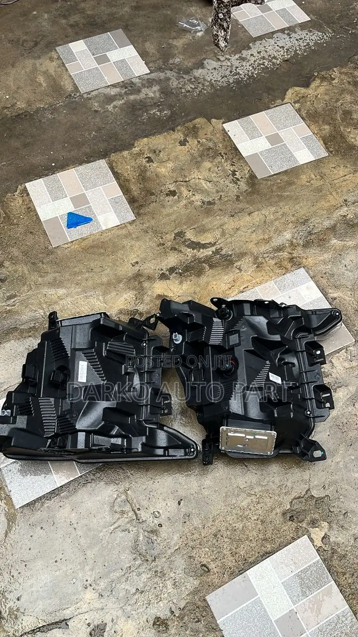 Ford F150 2021-2024 Headlights Full Led Available
