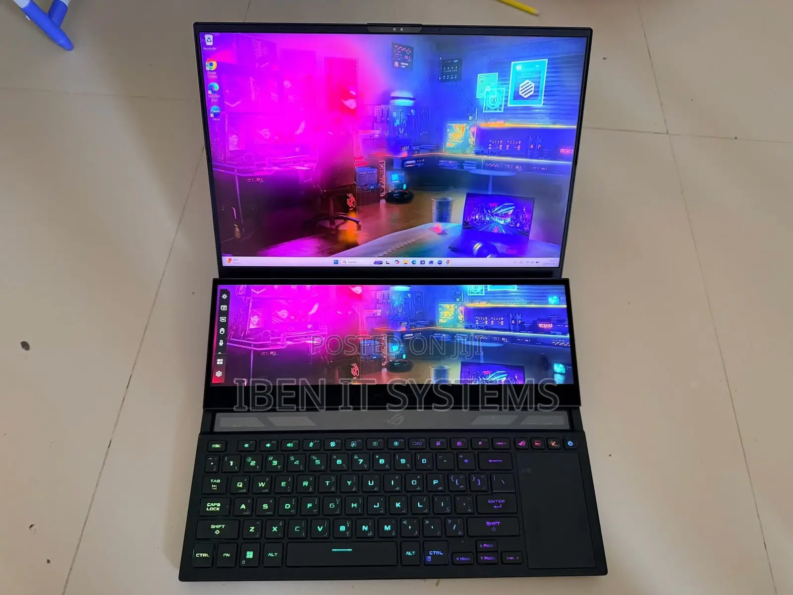 Laptop Asus ROG Zephyrus Duo 16 32GB AMD Ryzen 9 SSD 2T