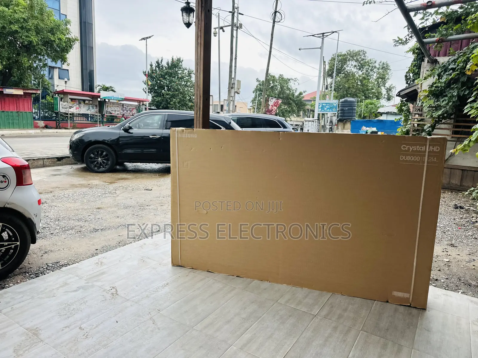 Brand New Smart 75 Inch Class Crystal Uhd U8000f Samsung