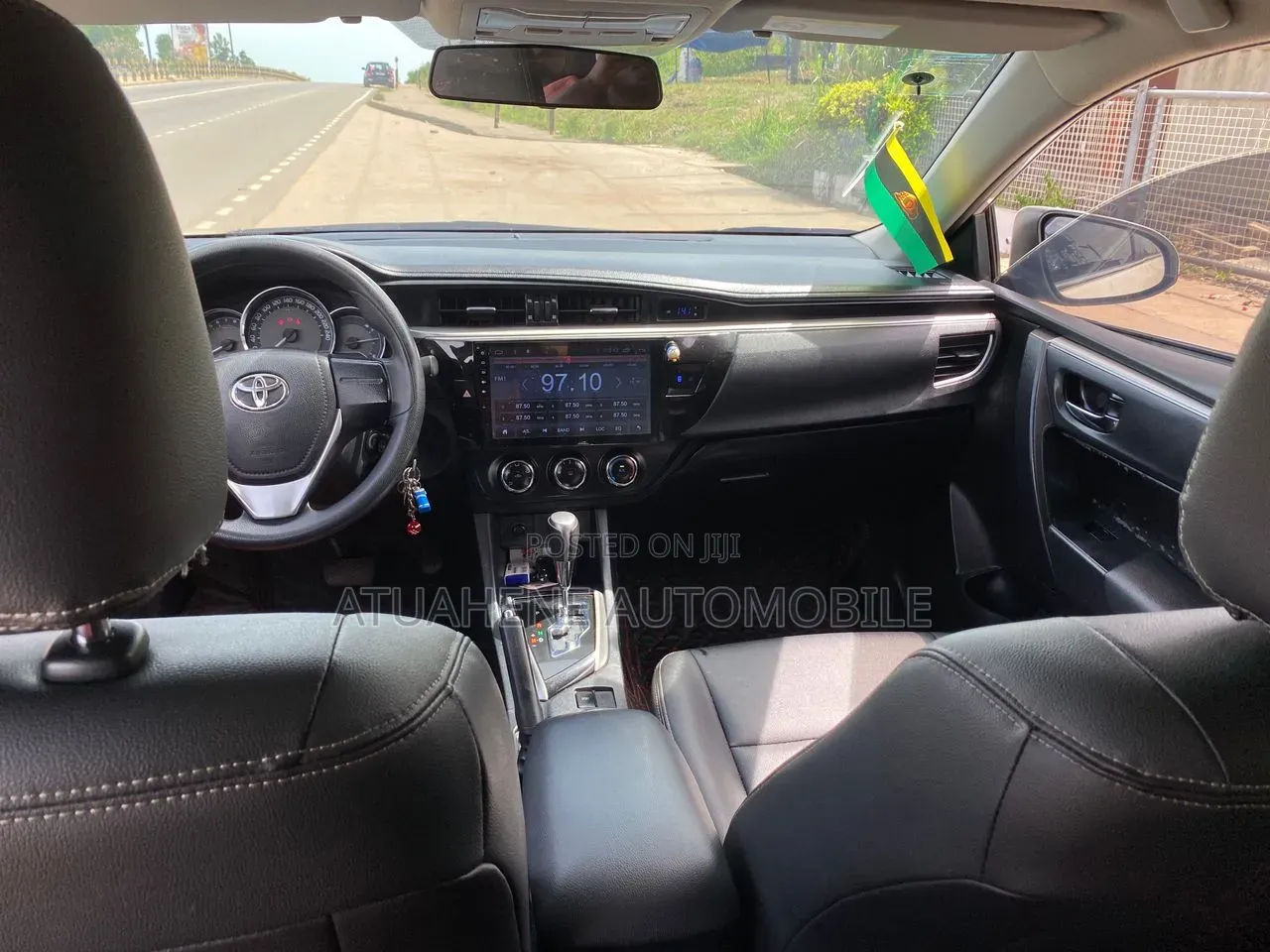 Toyota Corolla 2016 White
