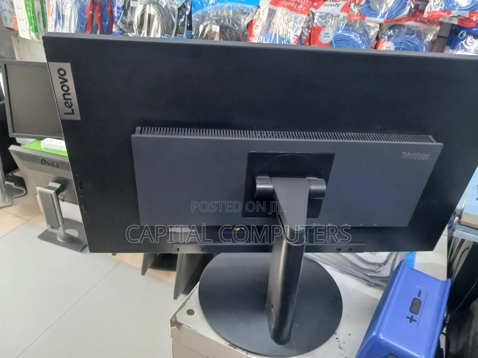 Lenovo 27 Inches Monitor