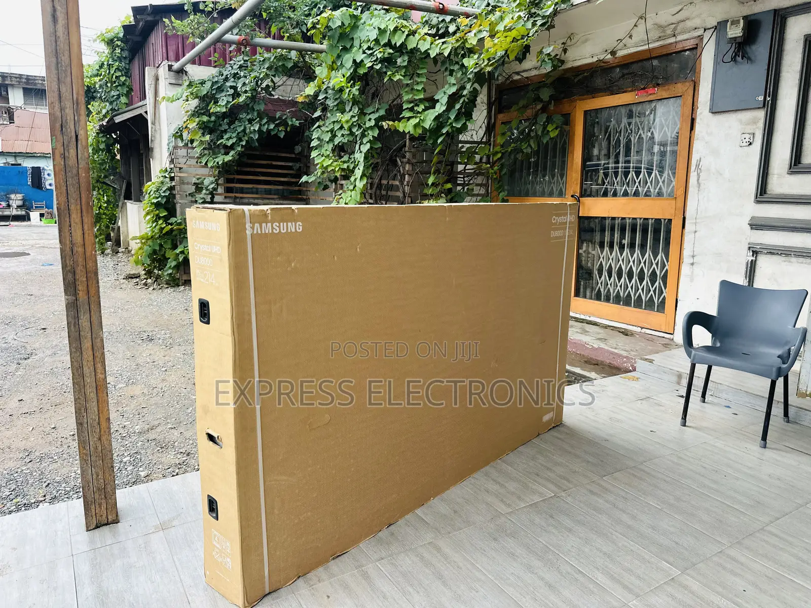 Ultra Slim 85" Crystal Uhd Du8000 Tizen Os Smart Tv (2024)