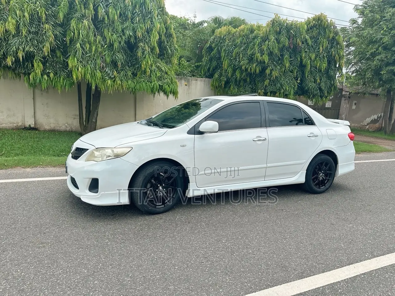 Toyota Corolla S 4dr Sedan (1.8L 4cyl 4A) 2013 White