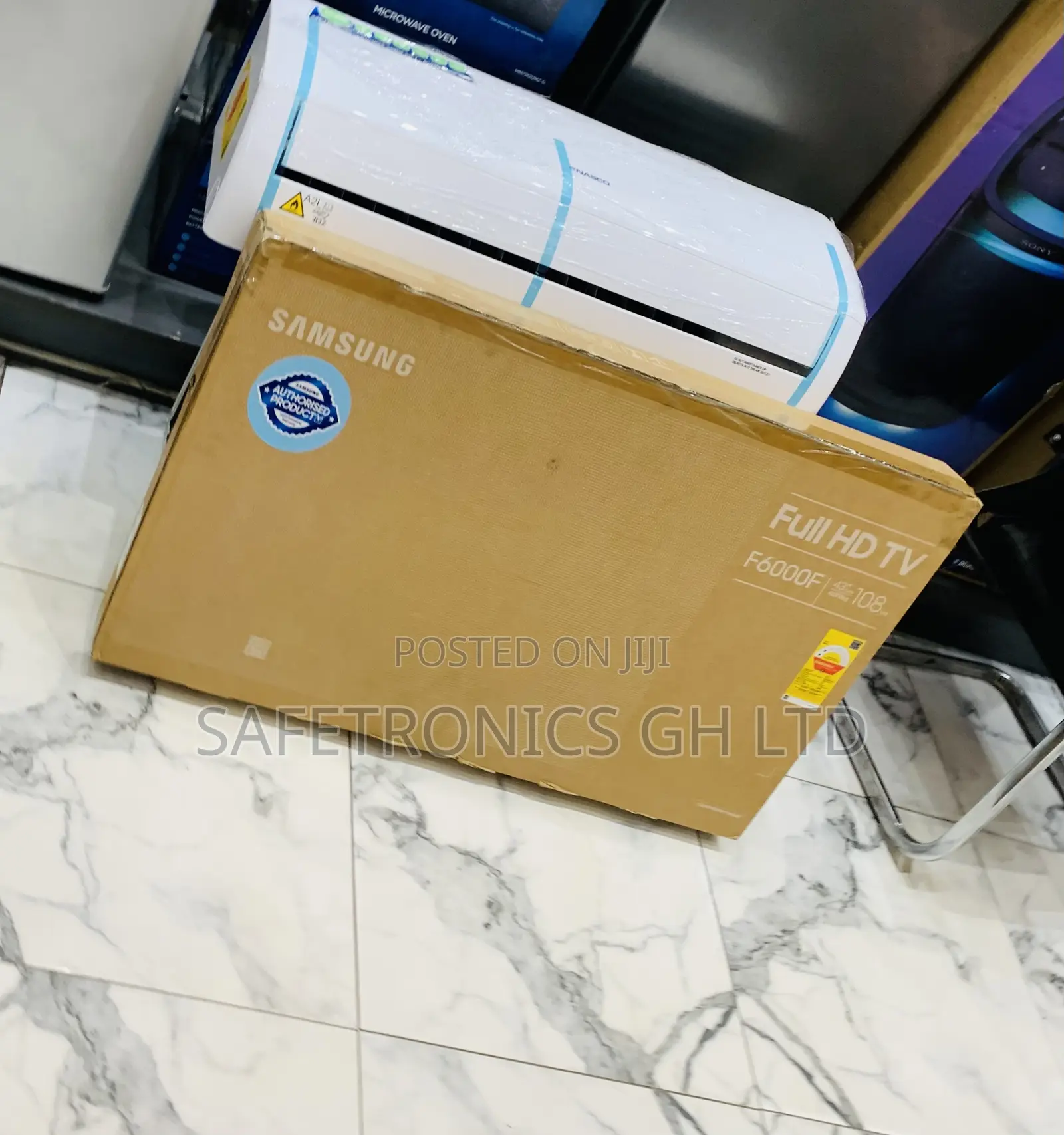 Purchase Sleek 43" Crystal Samsung Uhd U8000f Smart Tv (2025)