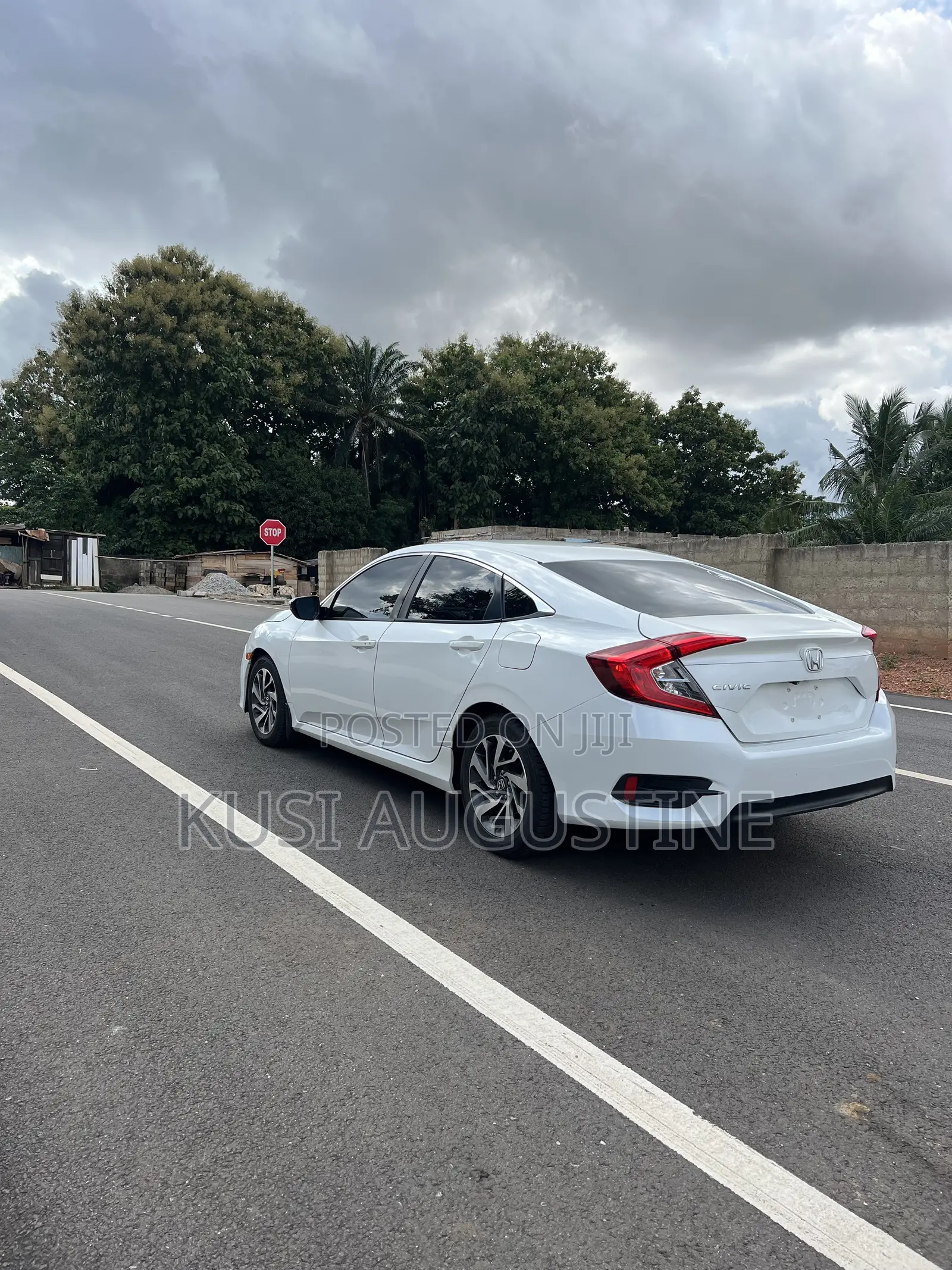 Honda Civic EX-L 2dr Coupe (1.5L 4cyl) 2016 White