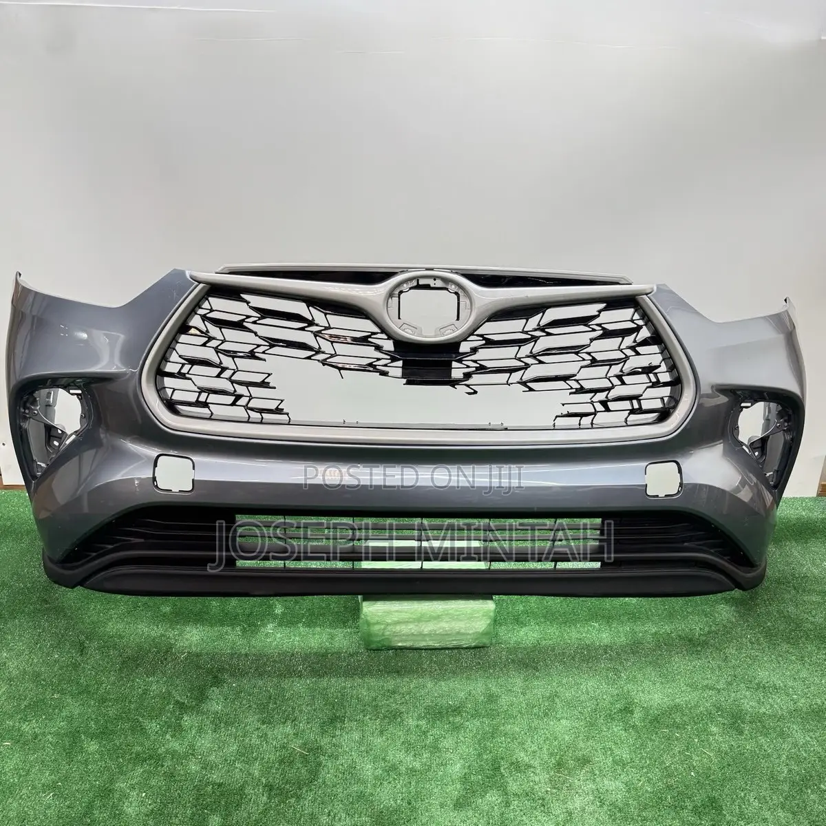 Toyota Highlander 2021-2025 Front Bumper