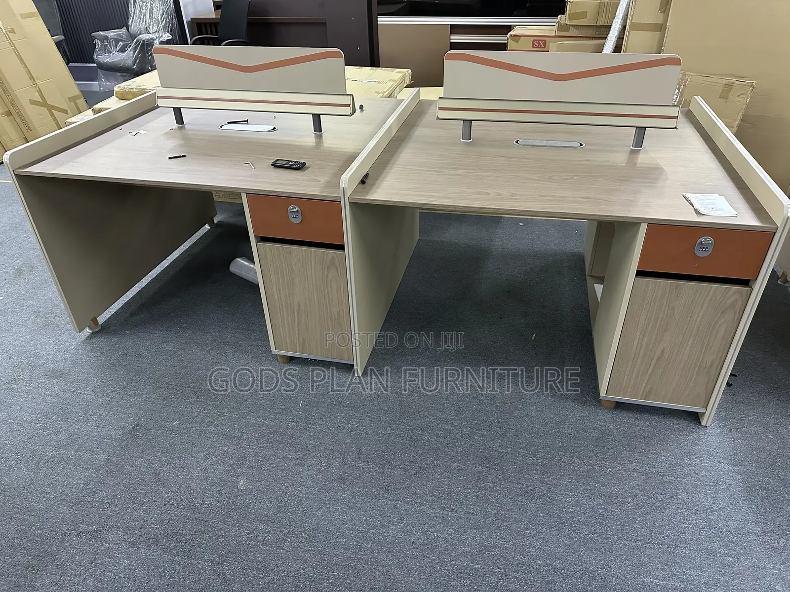 4 Seater Workstation (9k25)