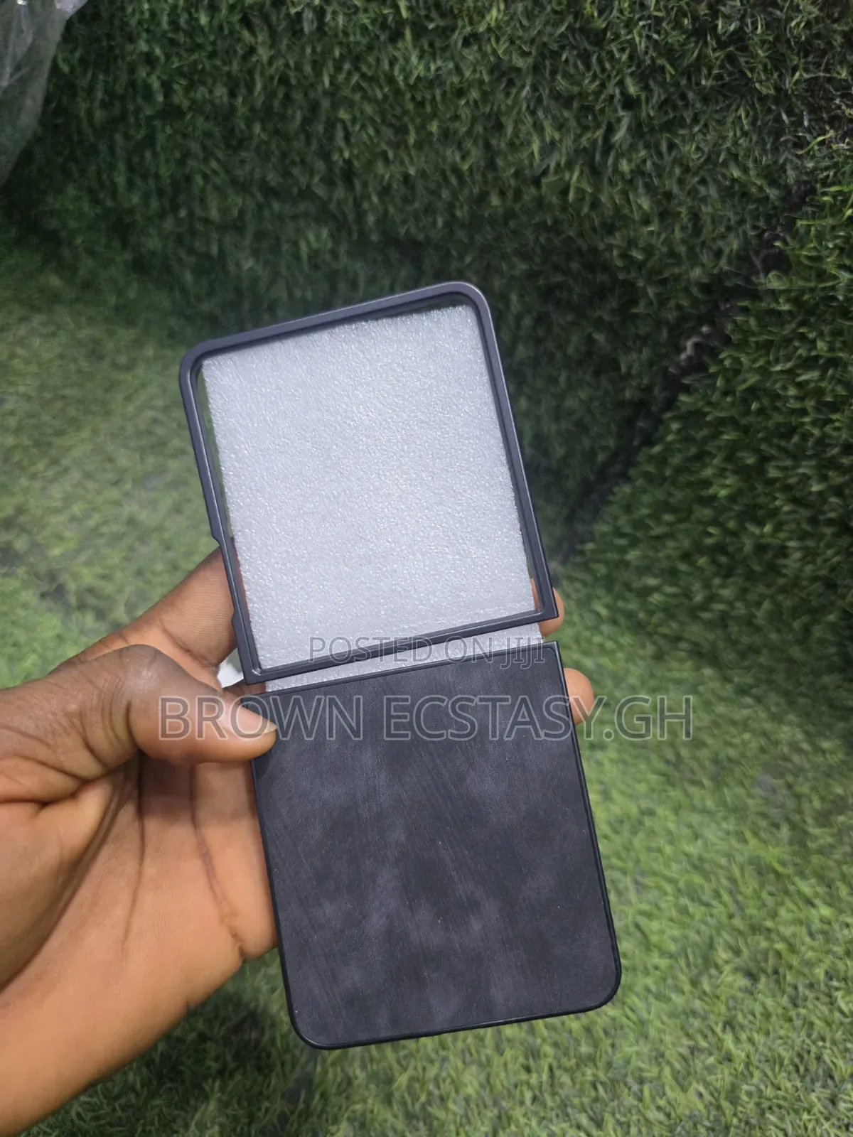 Samsung Galaxy Z Flip 7/8 Faded Black Case