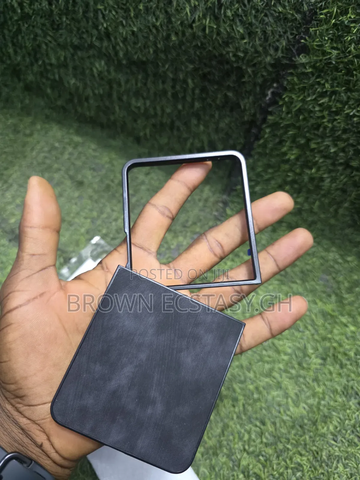 Samsung Galaxy Z Flip 7/8 Faded Black Case