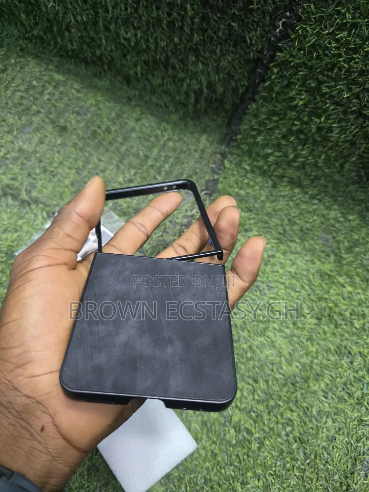 Samsung Galaxy Z Flip 7/8 Faded Black Case
