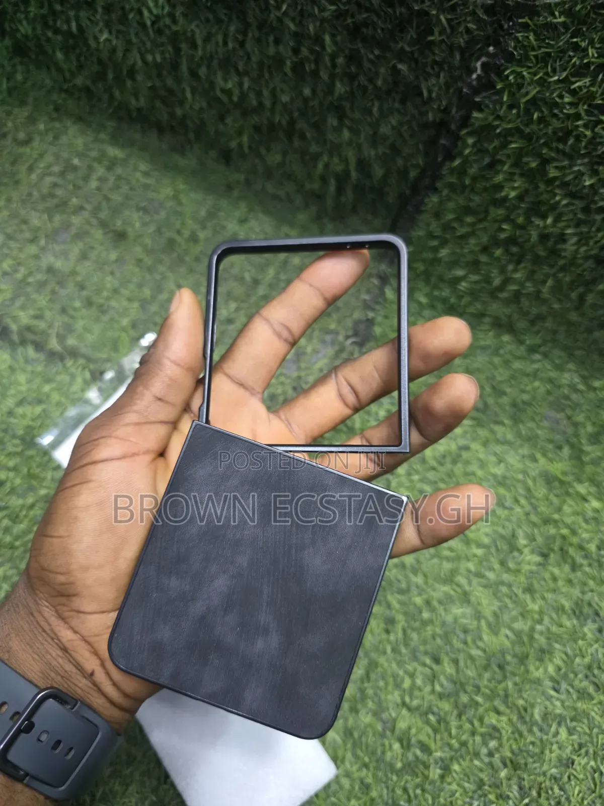 Samsung Galaxy Z Flip 7/8 Faded Black Case