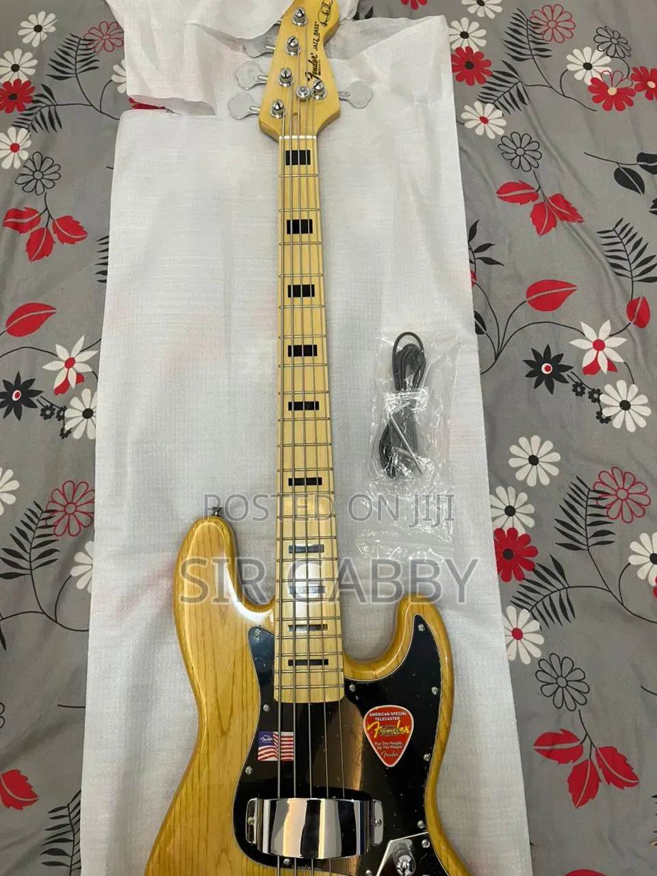 Fender Jazz (Active)