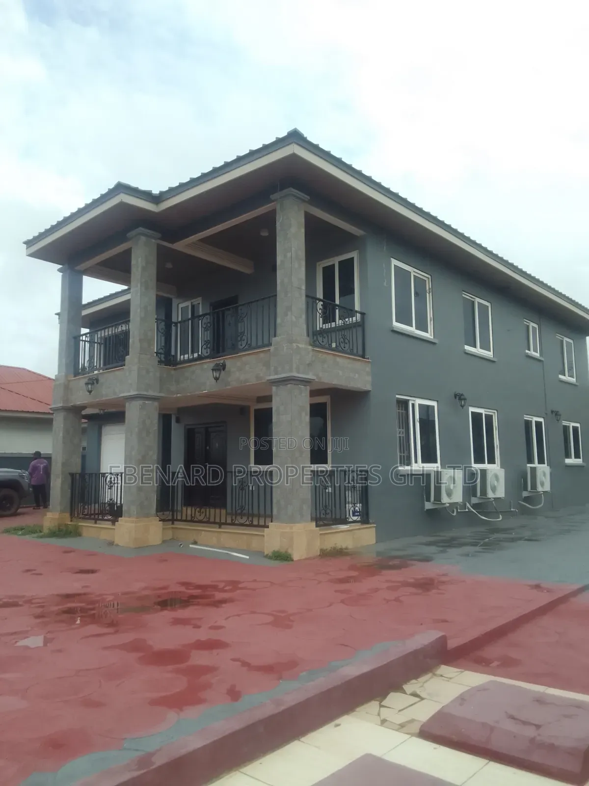 5bdrm House in Ebenard Properties, Lashibi for rent