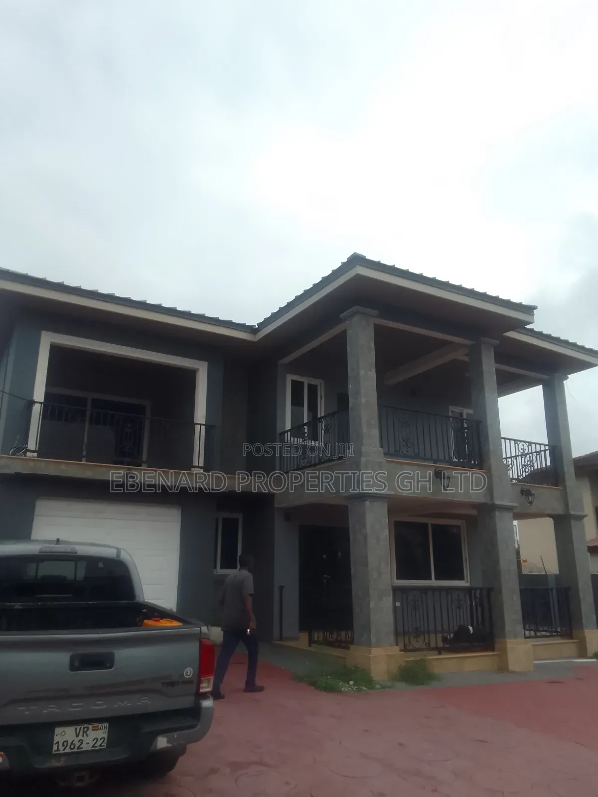 5bdrm House in Ebenard Properties, Lashibi for rent