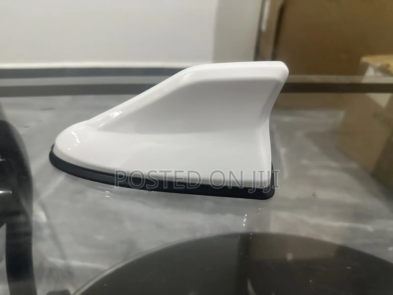 Universal Shark Fin for All Cars