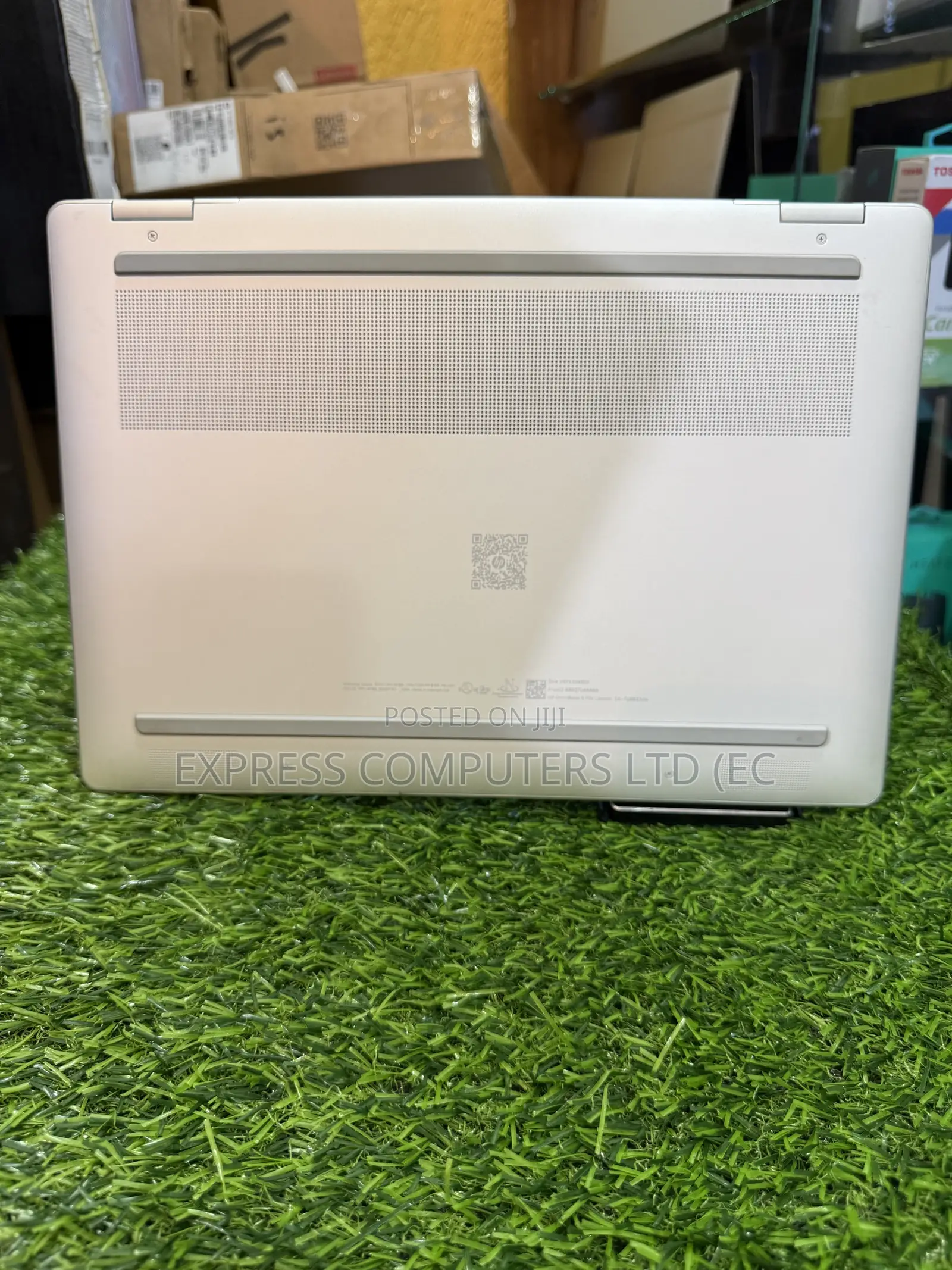 Laptop HP OmniBook 5 Flip 14-fp0023dx 16GB Intel Core Ultra 7 SSD 512GB