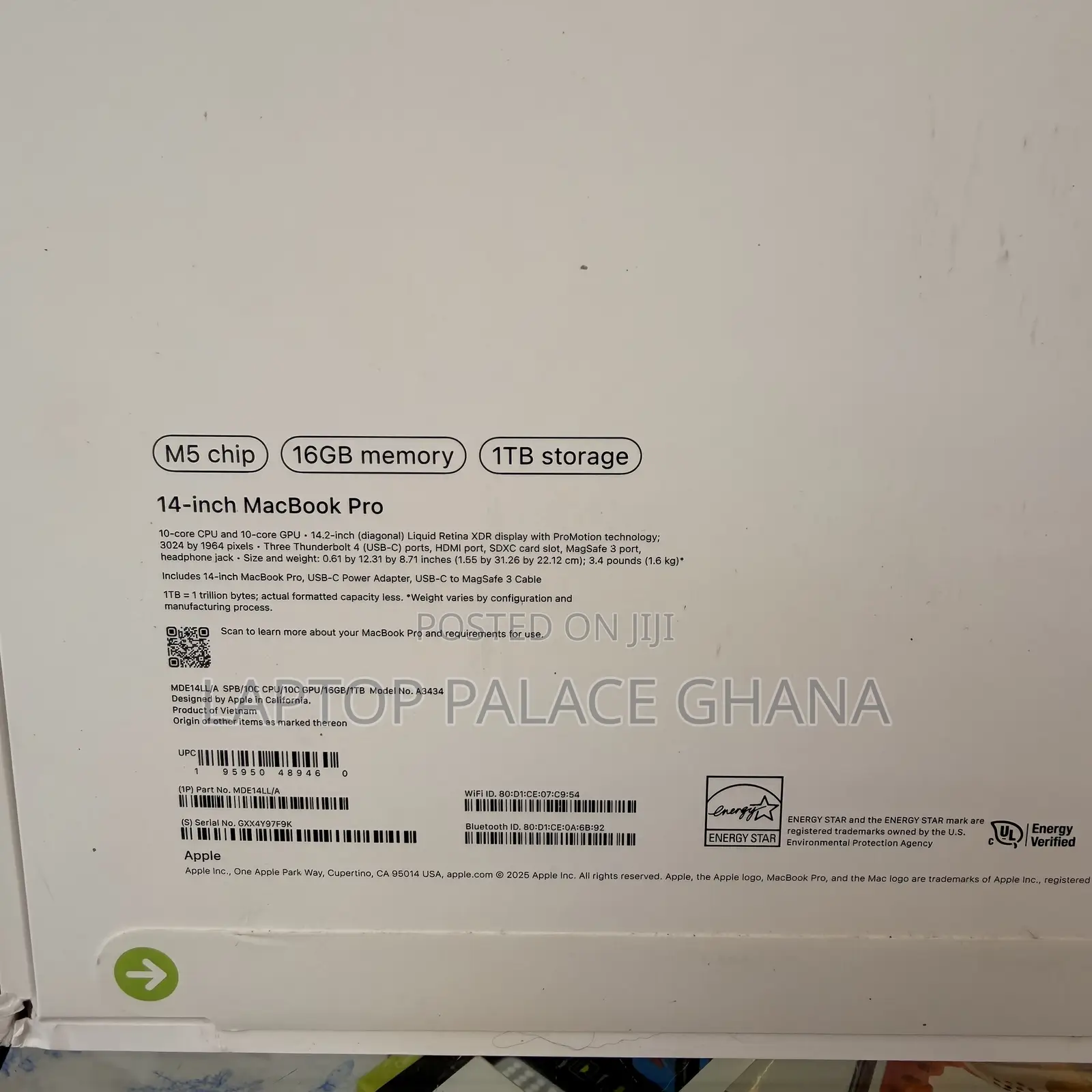 New Laptop Apple MacBook Pro 16GB Apple M5 SSD 1T