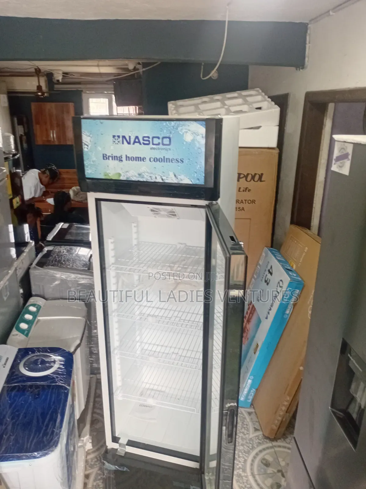 Crystal-Clear Product Display