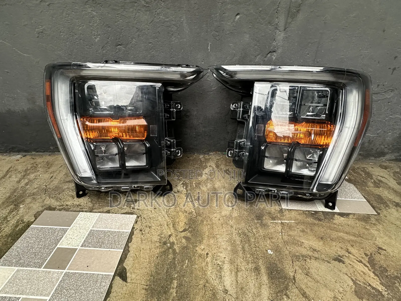 Ford F150 2021-2024 Headlights Full Led Available