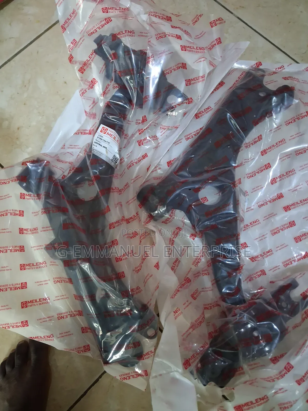 Honda Civic 2024-25 Lower Control Arms Pair. Original.