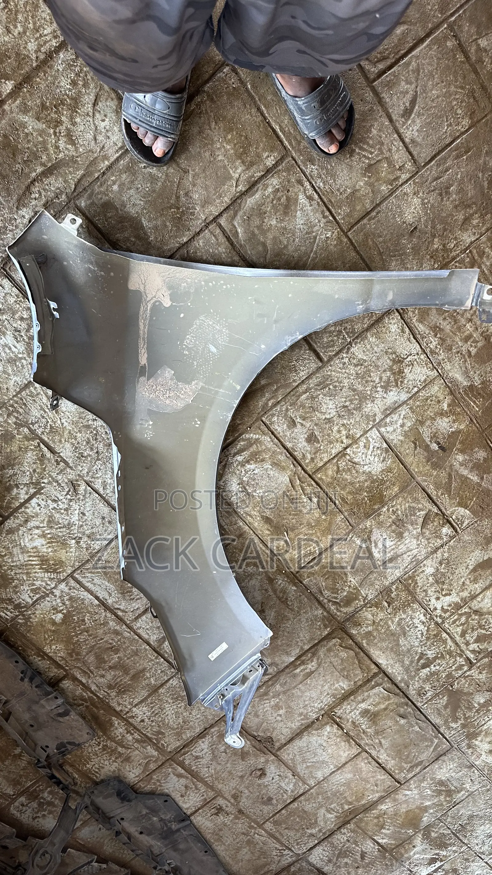 Ford Edge 2017 Right Fender Available