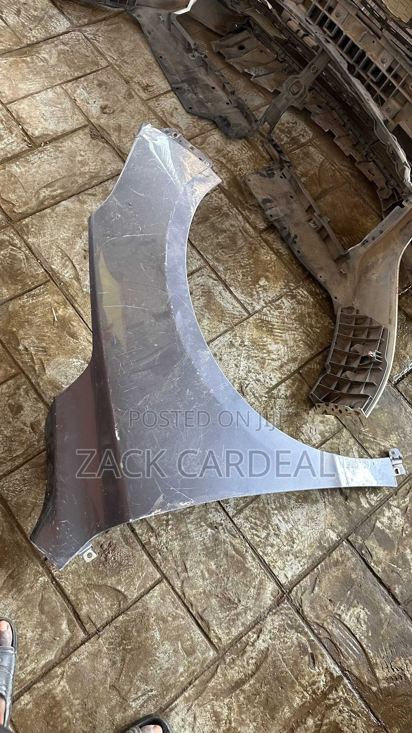 Ford Edge 2017 Right Fender Available