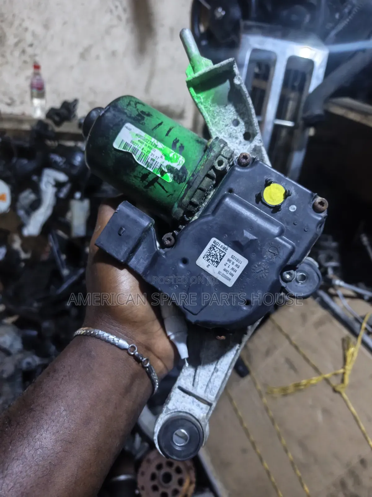 Ford Escape 2013-2019 Wiper Motor
