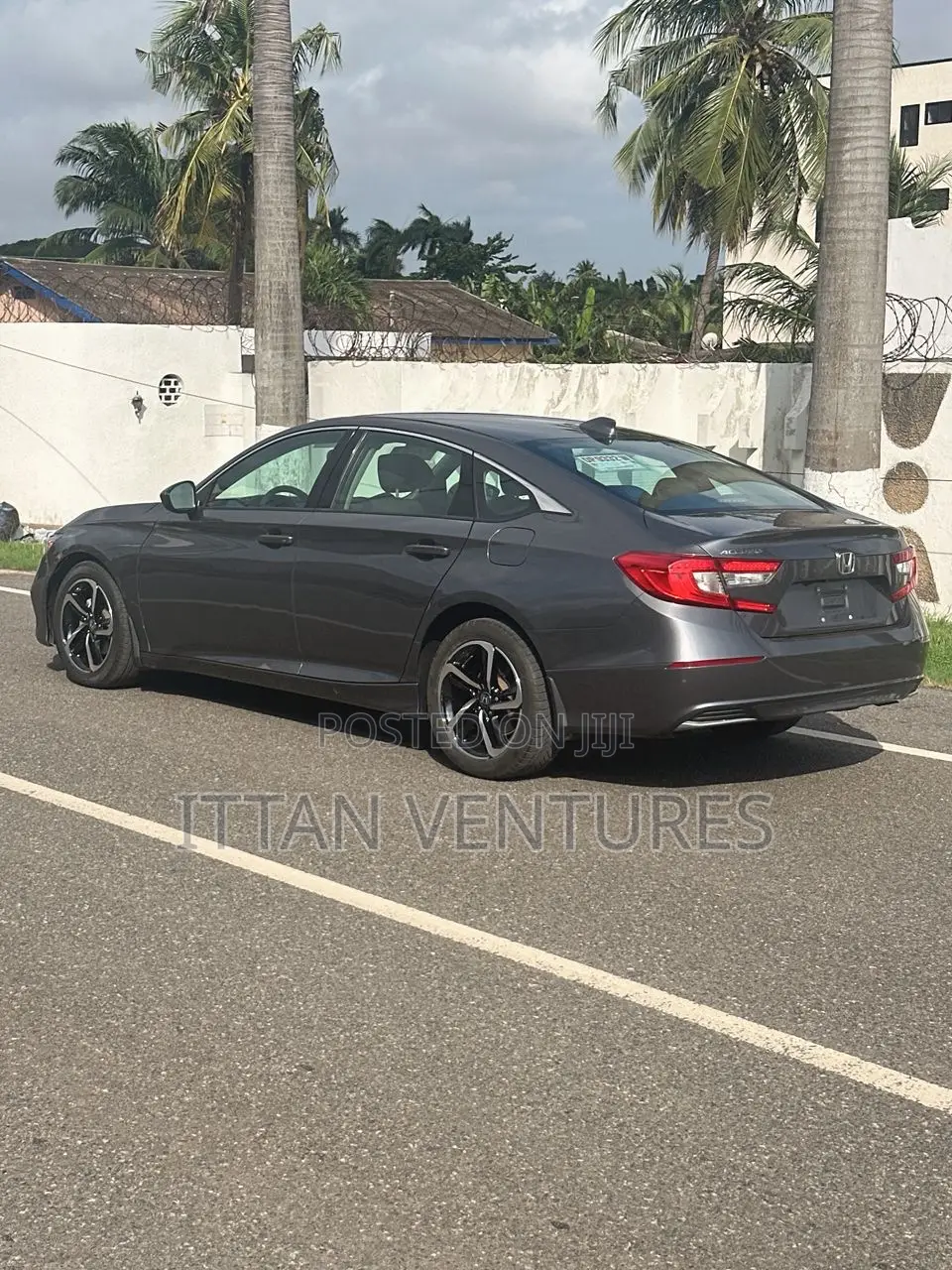 Honda Accord LX 2018 Gray
