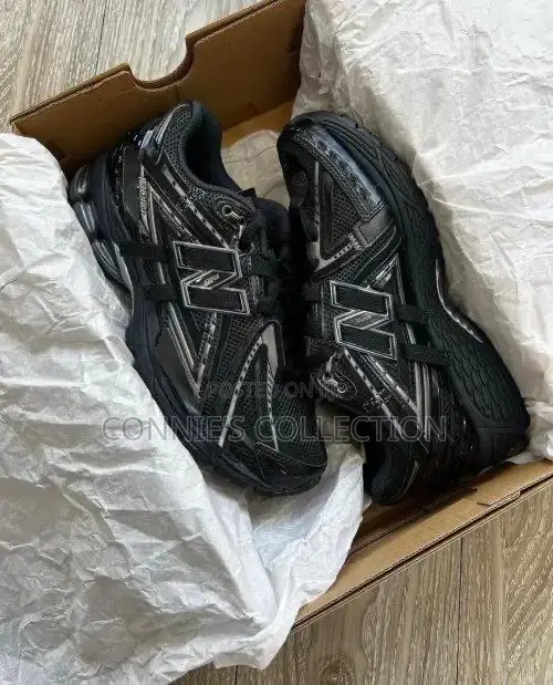 New Balance 1906a