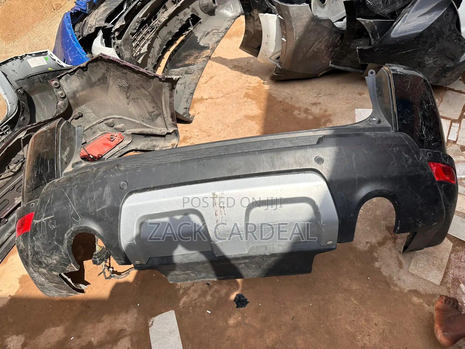 Range Rover Sports 2019 Back Bumper Available