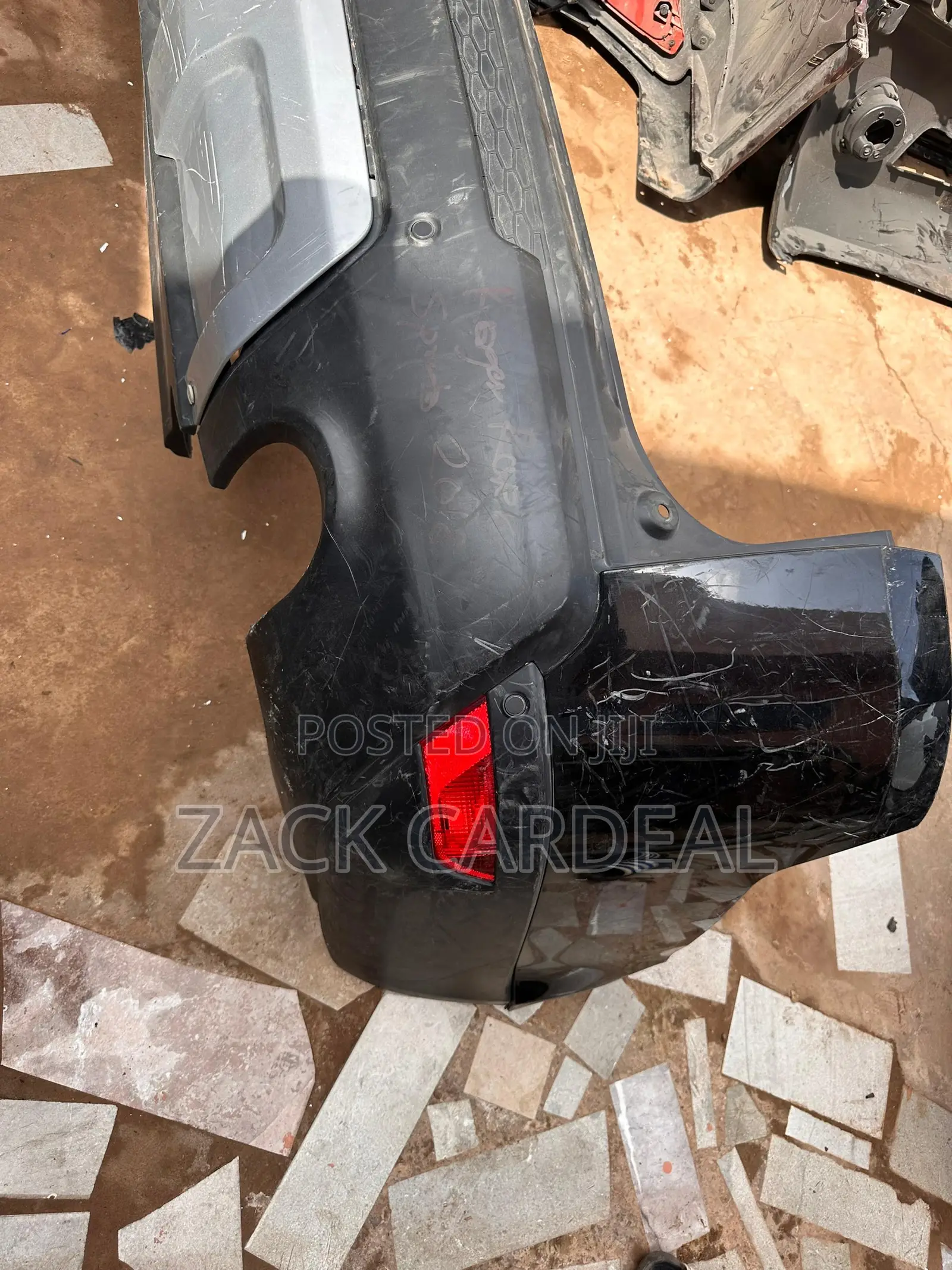 Range Rover Sports 2019 Back Bumper Available