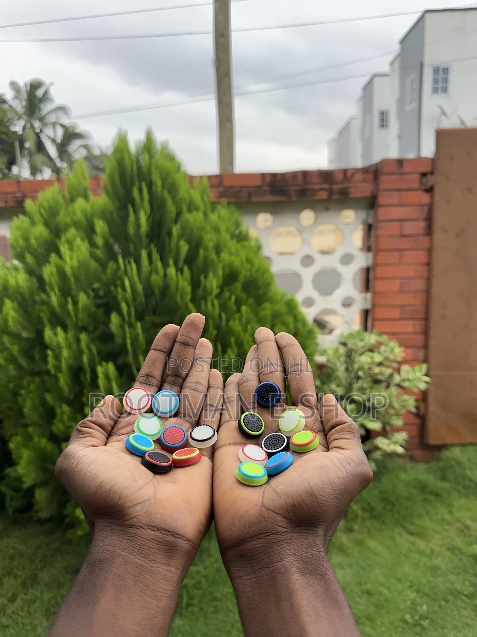Ps5 Xbox Thumb Grips - Glow in the Dark