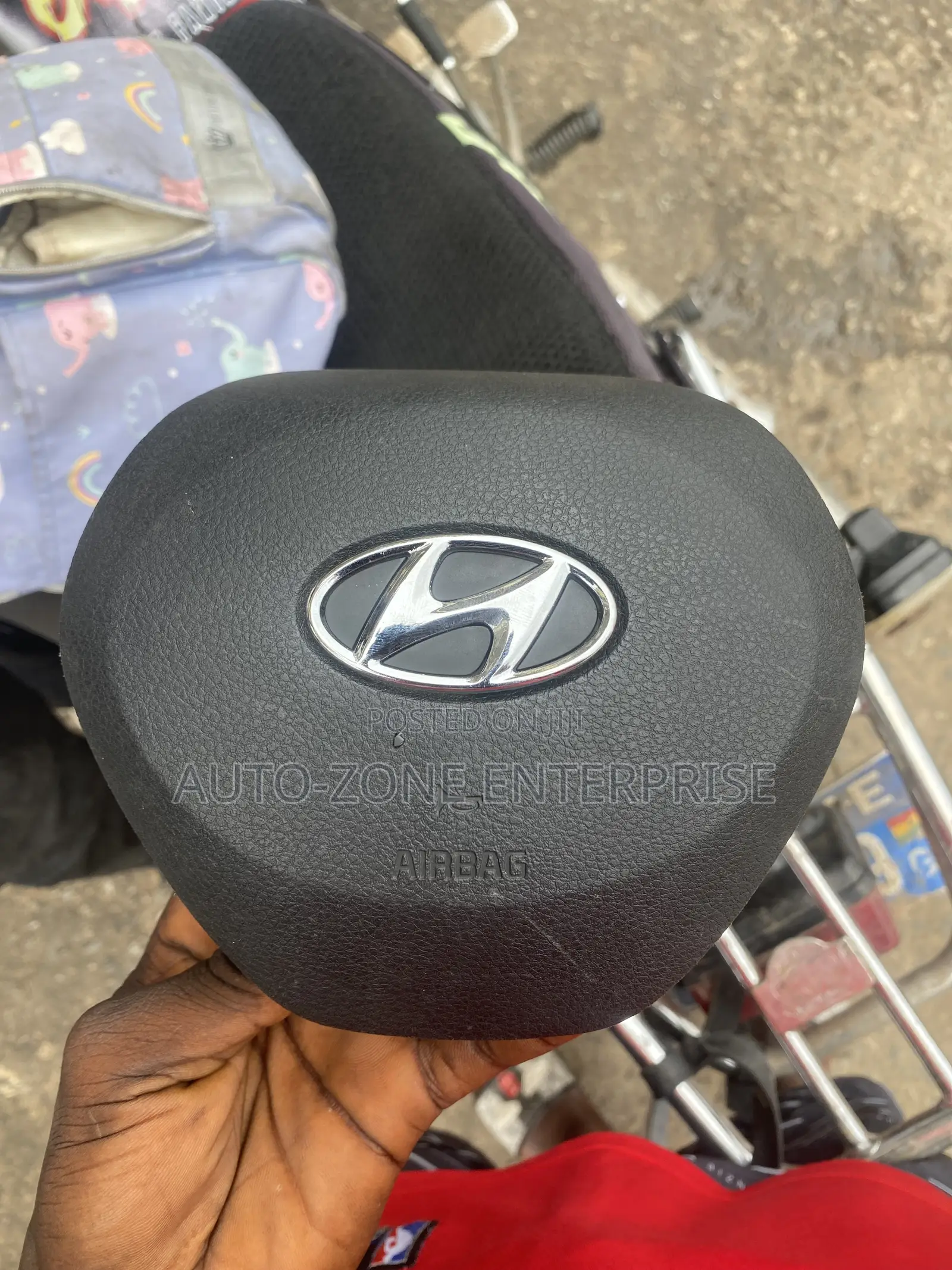 Hyundai Santa Fe 2022 2023 2024 Steering Wheel Airbag Cover