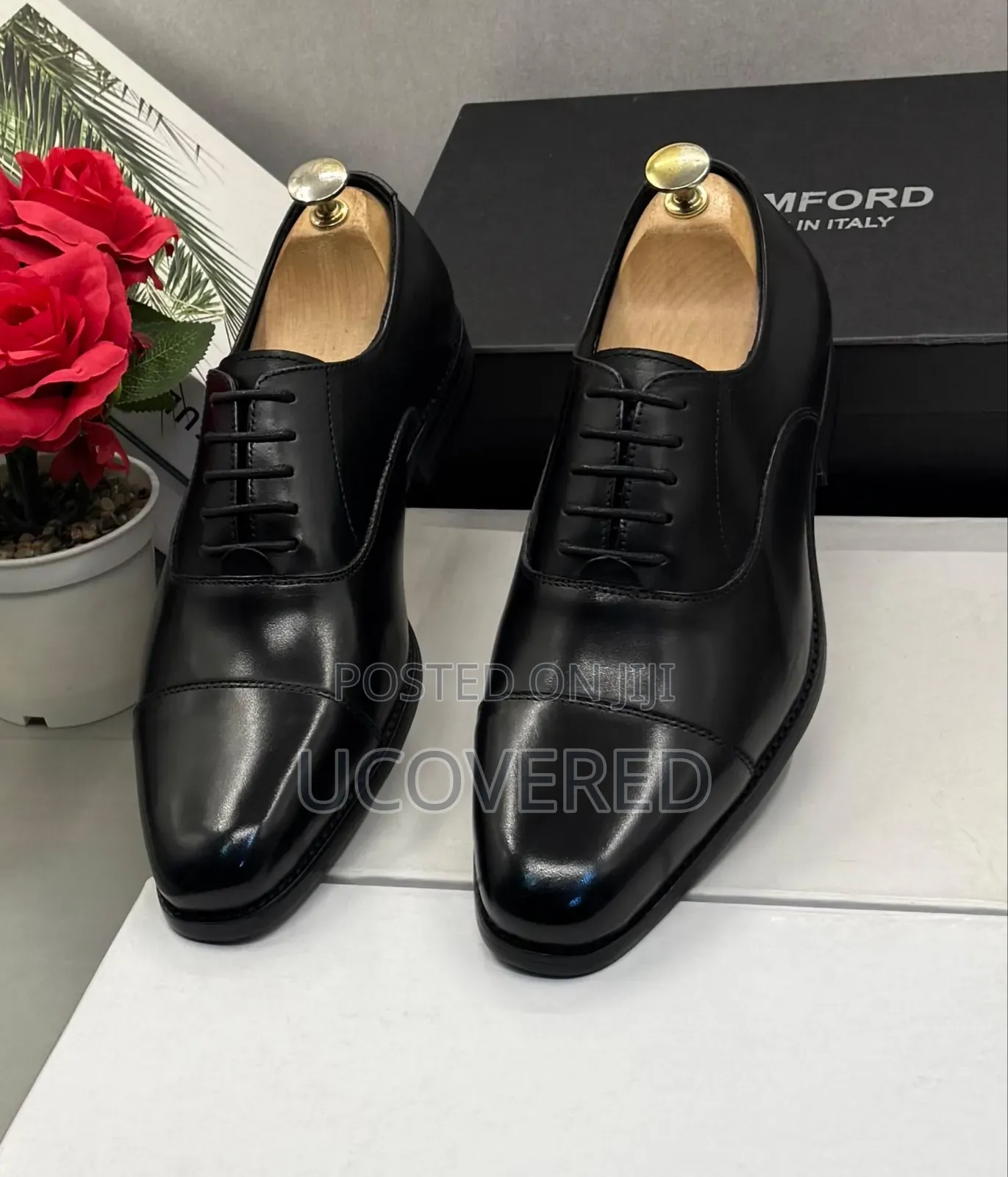 Tom Ford Branded Men's Leather Cap-Toe Oxford Dress Shoes