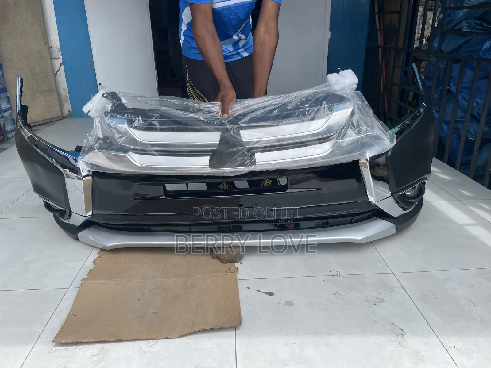 2016-2018 Complete Front Bumper for Mitsubishi Outlander