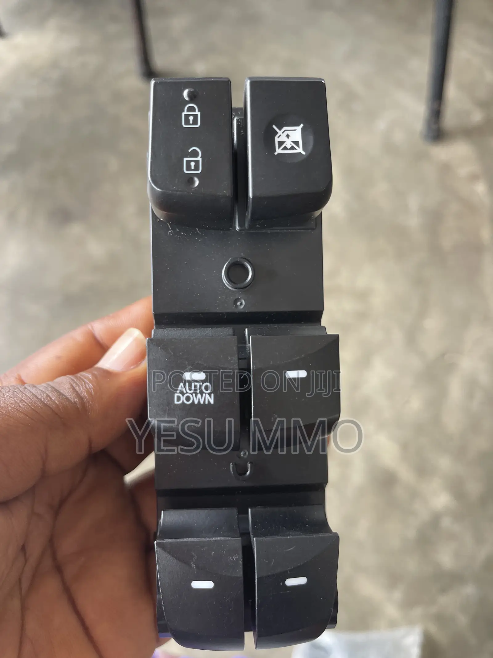 Hyundai Elantra 2012 Door Switch