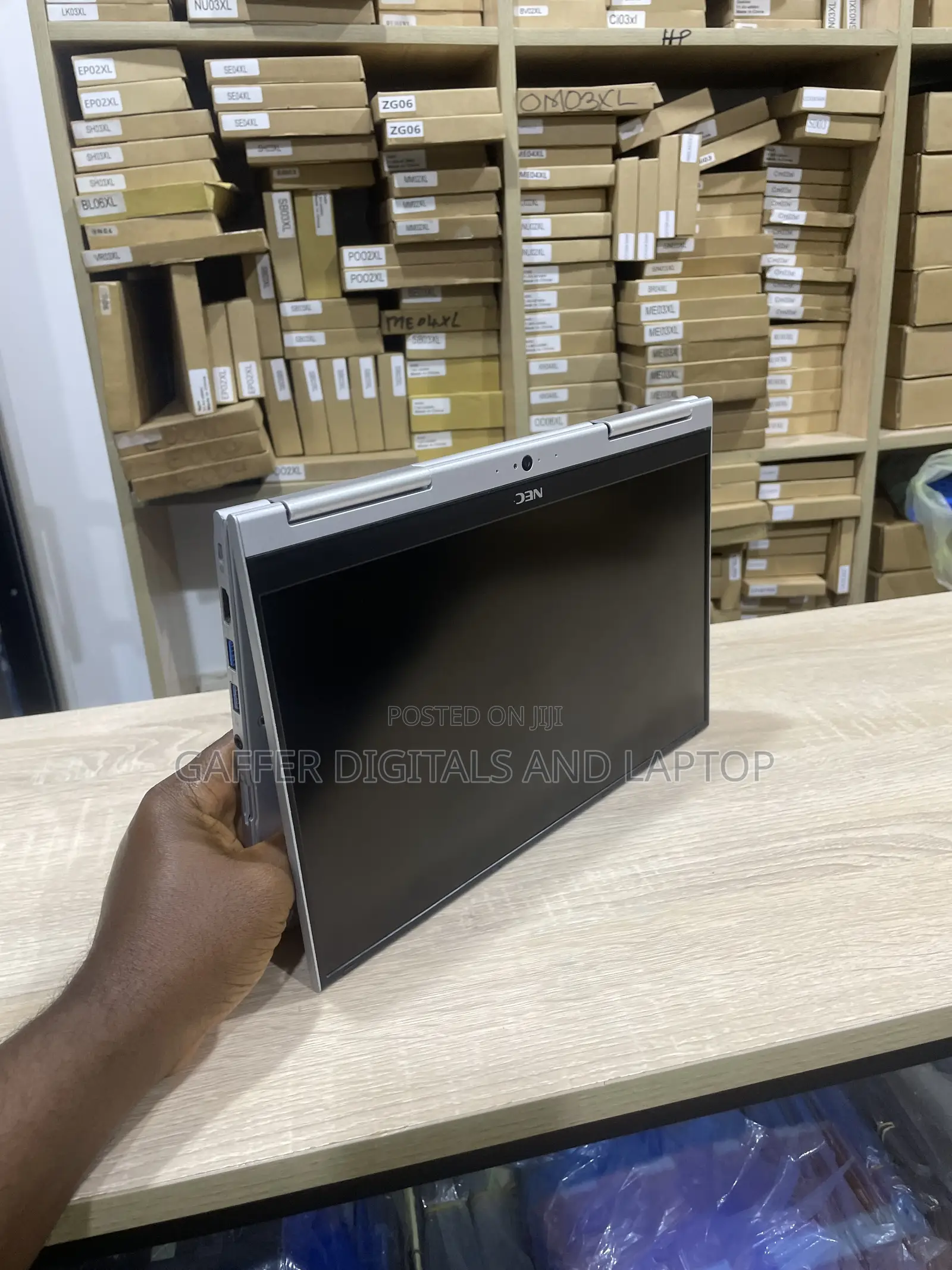 New Laptop NEC N22A 4GB Intel Core i5 SSD 128GB