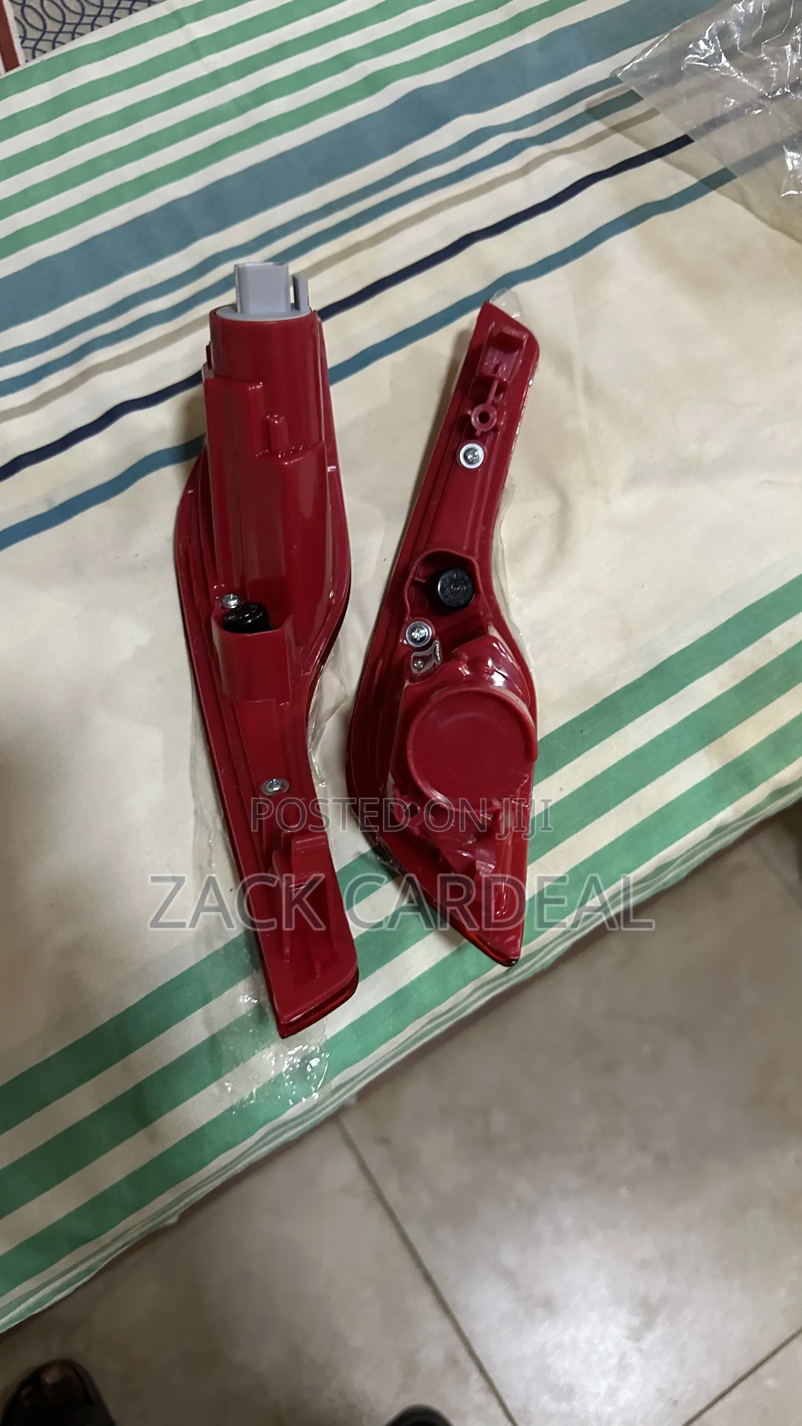 Honda CRV 2018 Back Bumper Reflector Available