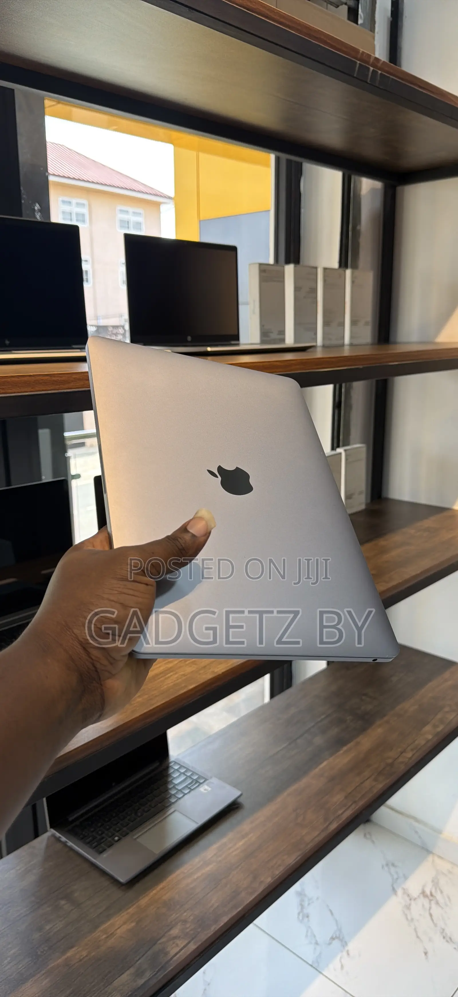 Laptop Apple MacBook Pro 2019 16GB Intel Core i7 SSD 500GB